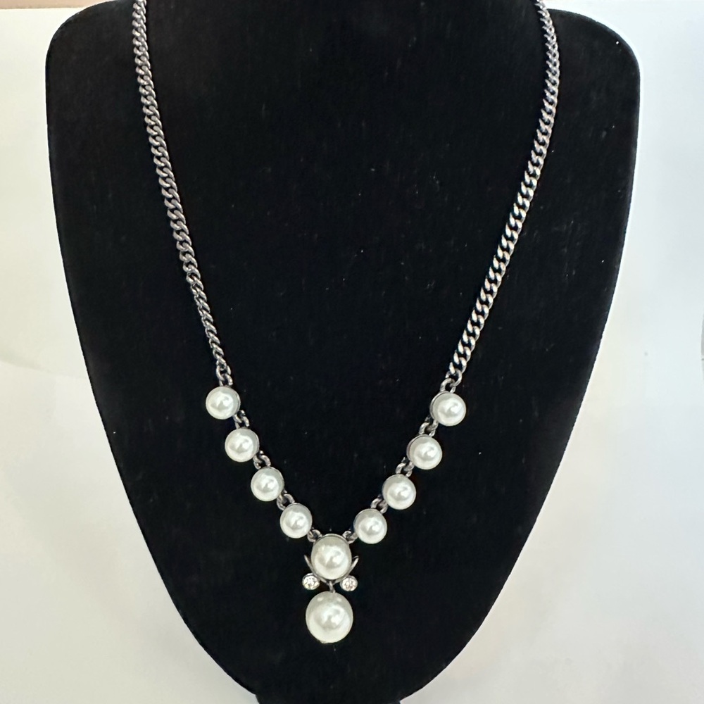 GIVENCHY faux pearl necklace